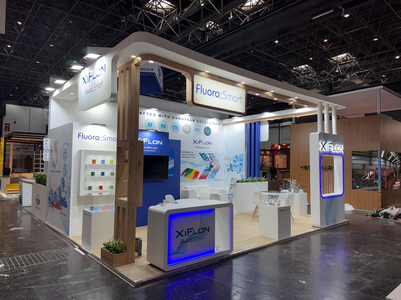 Fluoro Smart Wire Expo exhibition booth project